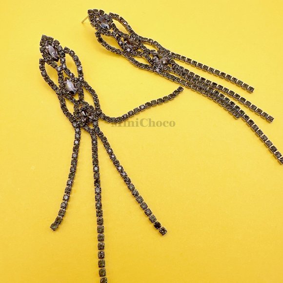 Black Rhinestone Art Decom Long Earrings - Picture 3 of 8